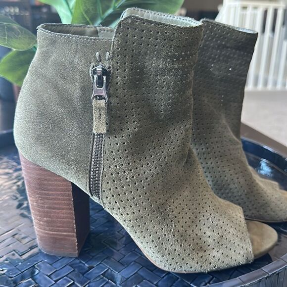 Jessica Simpson Olive Green Suede Booties - Picture 2 of 8